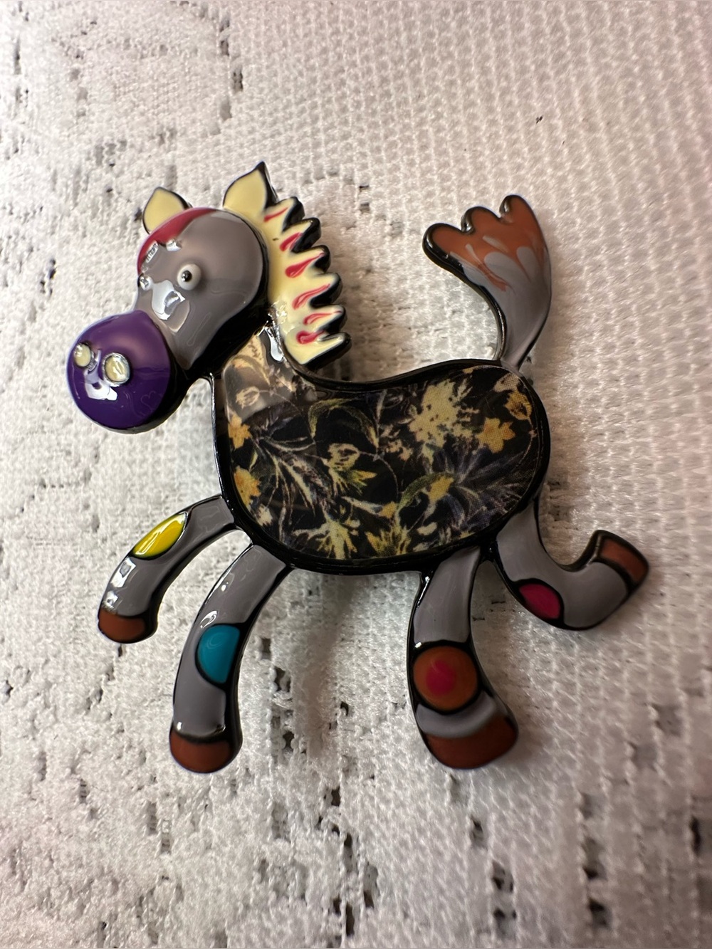 Playful Whimsical Enamel Horse Brooch - Multicolor